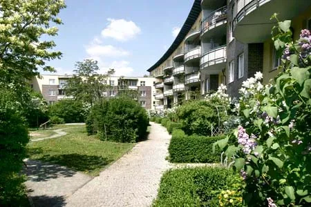 Rodenkirchener Str. 6, 2.G RE - WBS bis 140 mit besonderen Wohnbedarf erforderlich — photo 1